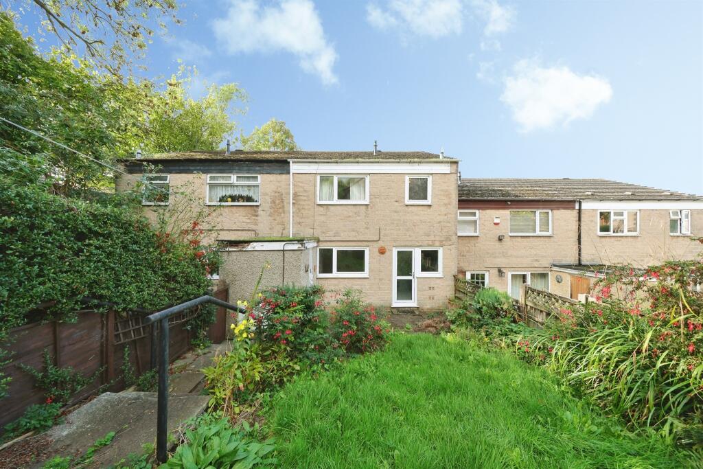 House in Derbyshire Dales, Darley Dale - View 3