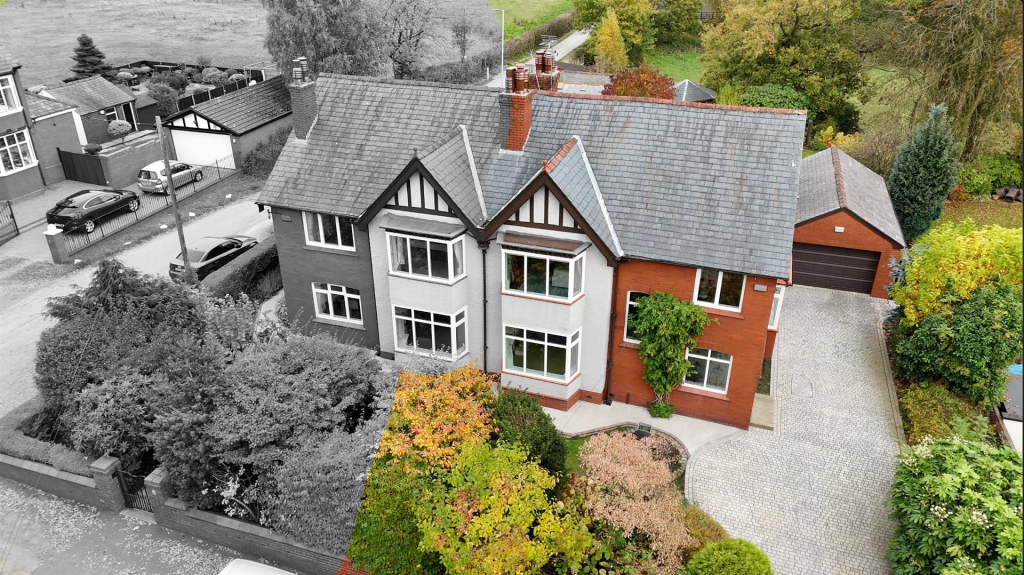 Main image of property: Starling Road, Radcliffe, Manchester