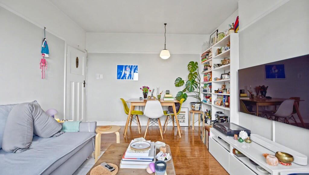 Carleton Road, Tufnell Park, London, N7 - View 2
