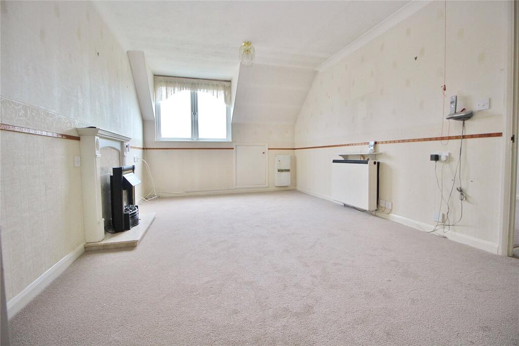 Apartment in Worthing, Findon Valley - View 2