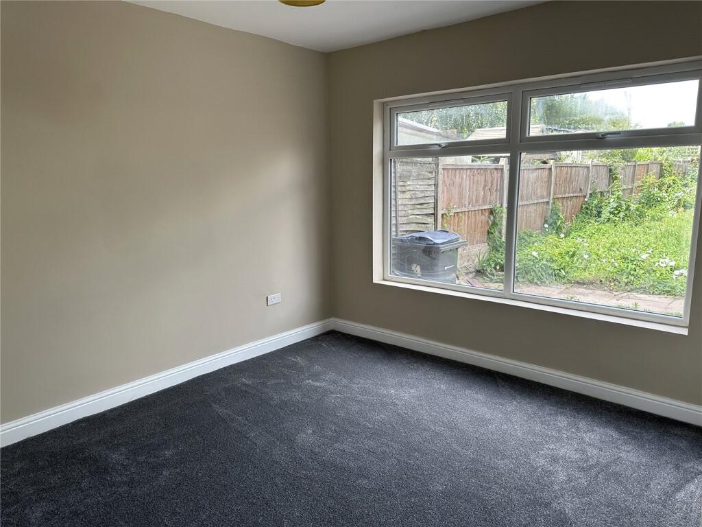 House in Birmingham, West Midlands - View 4