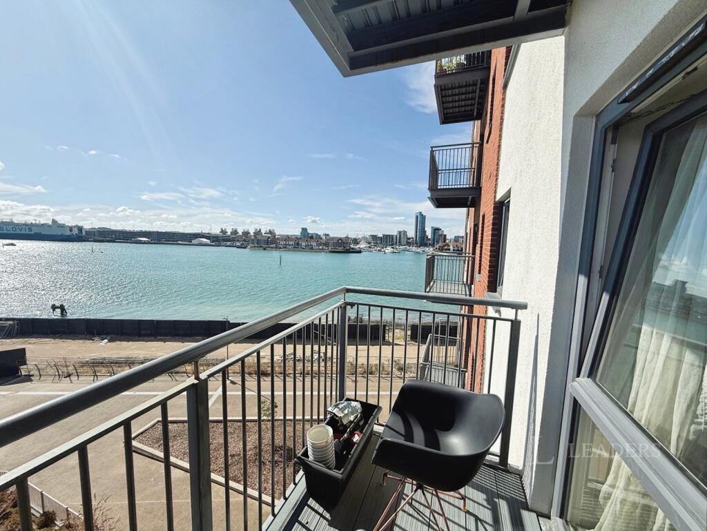 Main image of property: Denyer Walk, Southampton, Hampshire, SO19