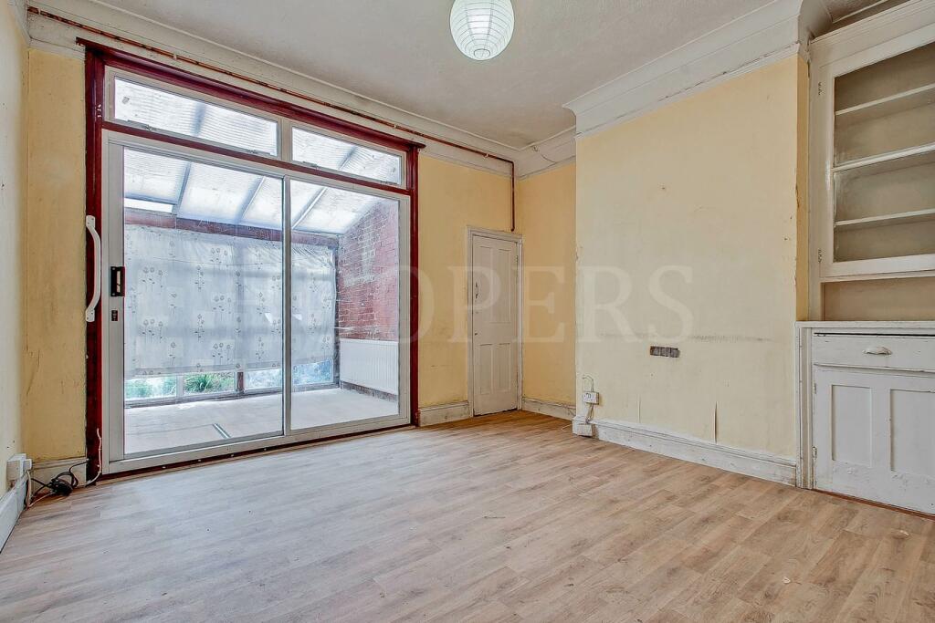 House in London, Dudden Hill, Dollis Hill - View 4