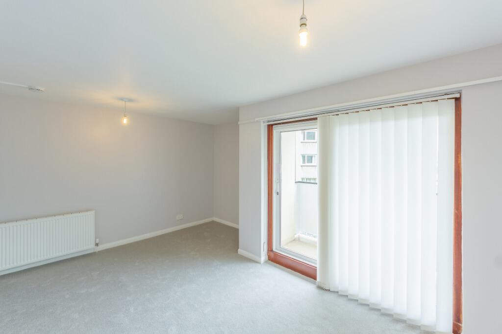 Apartment in Edinburgh - View 3