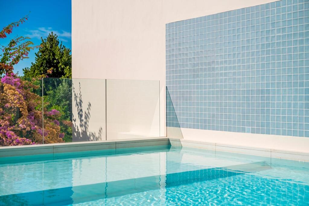 Main image of property: Lisbon, Lisbon