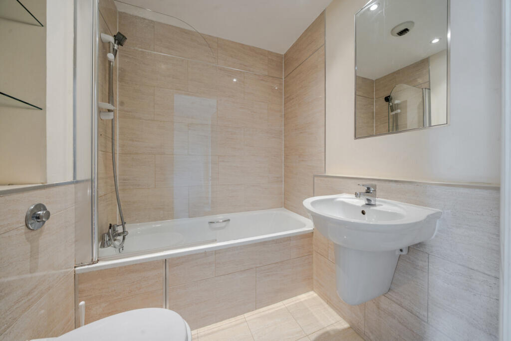 House in London, Blackheath - View 4