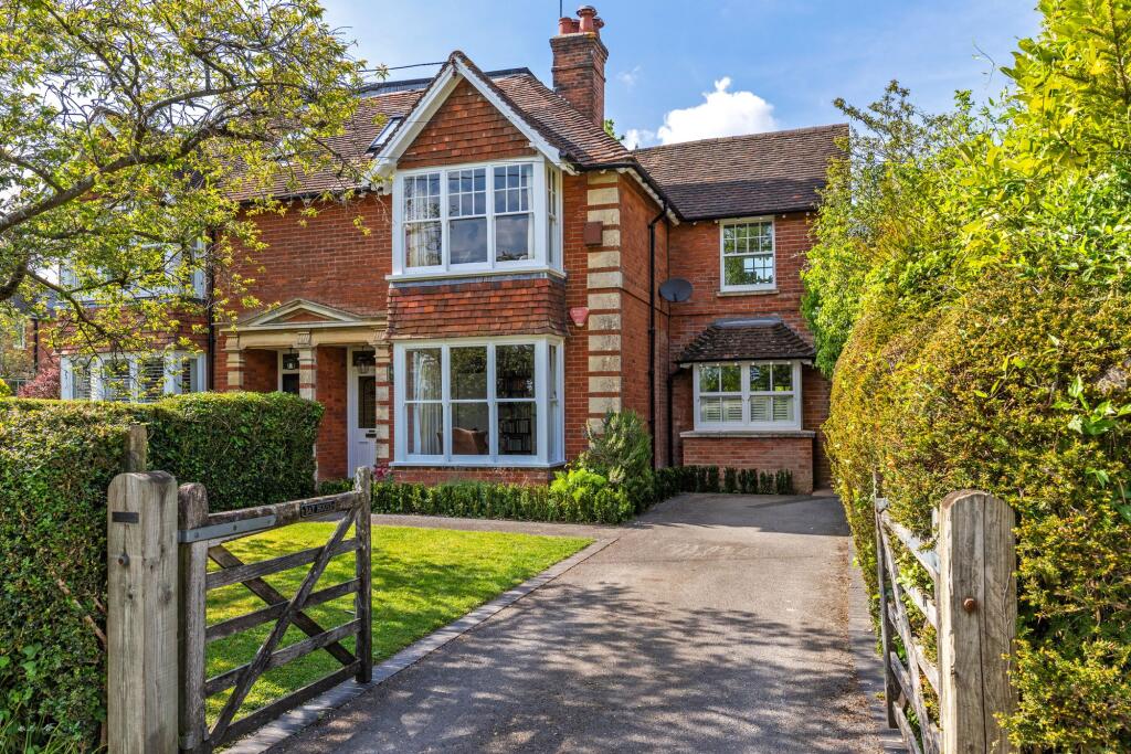 Main image of property: Deane Down Drove, Littleton, SO22
