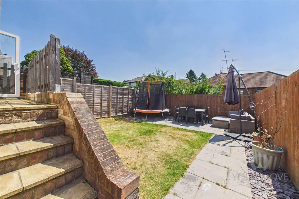 House in Northampton, Kingsthorpe - View 4