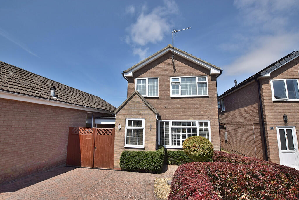 Main image of property: Curlew Crescent, Scotton