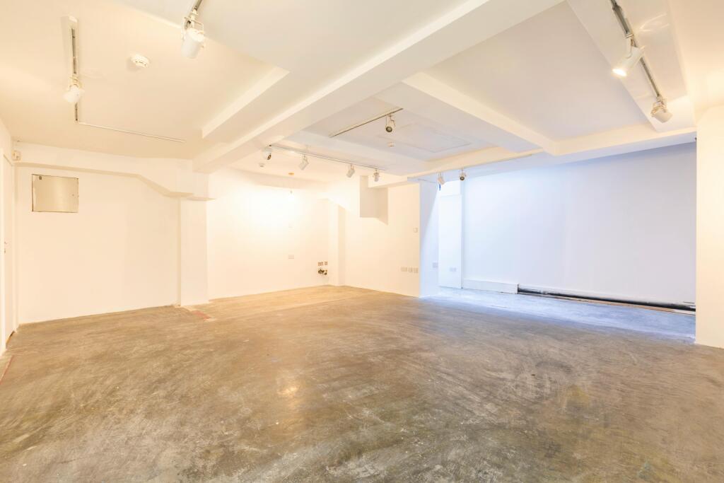 32 Grays Inn Road 11.jpg