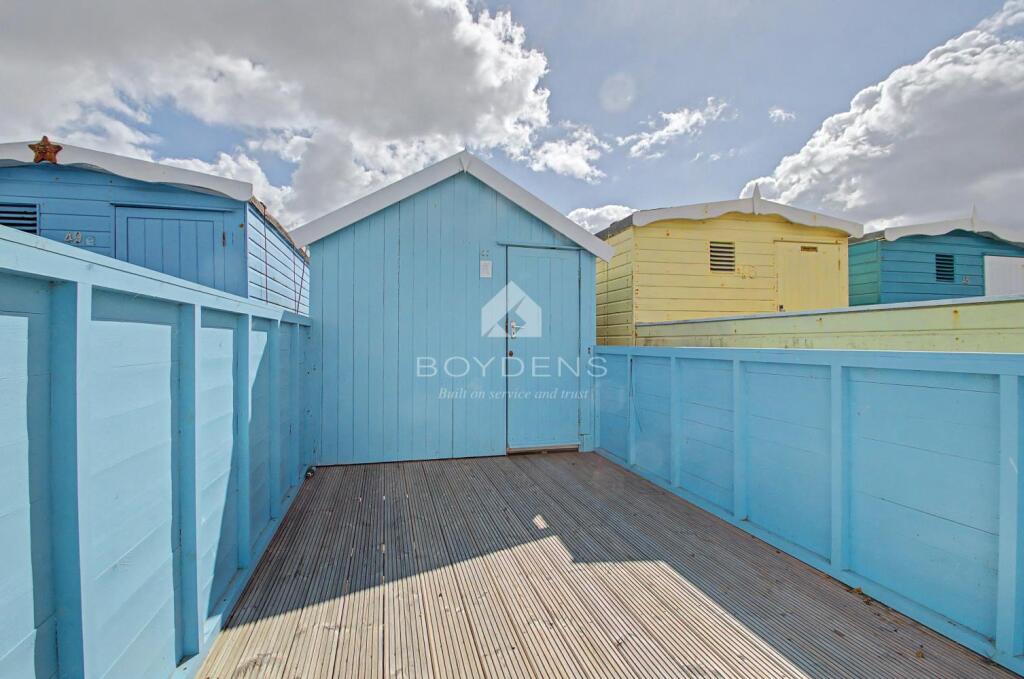 Main image of property: THE WALINGS, FRINTON ON SEA