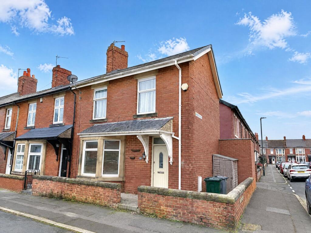 2-bed terraced on Jackson Street West, North Shields, NE30, £275,000