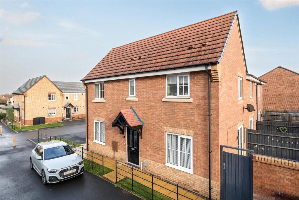 Main image of property: 81 Murrell Way, Shrewsbury, SY2 6FN