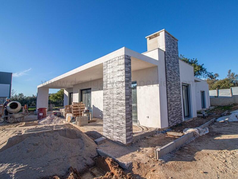 Main image of property: Algarve, Almancil