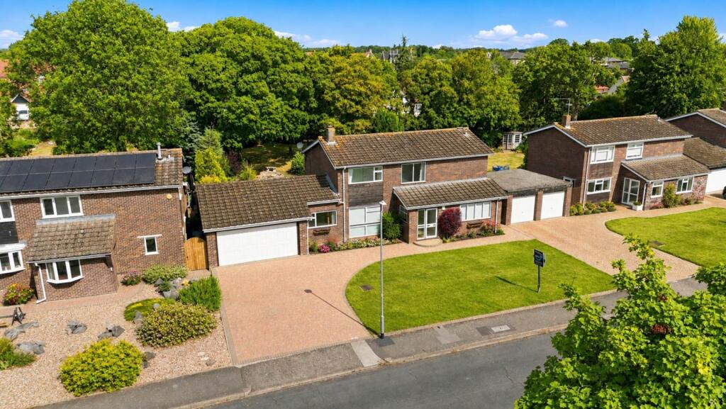 Main image of property: Days Green, Capel St Mary