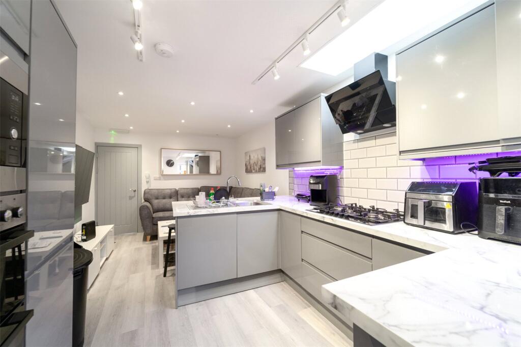 House in Birmingham, Bournbrook - View 2