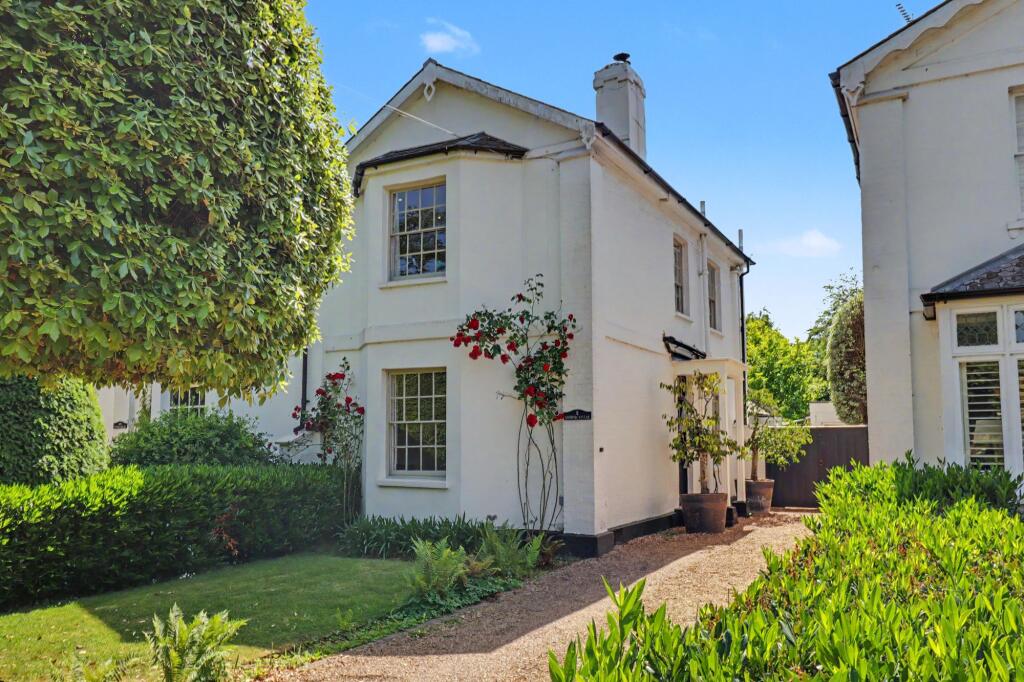 Main image of property: Church Road, Claygate, KT10