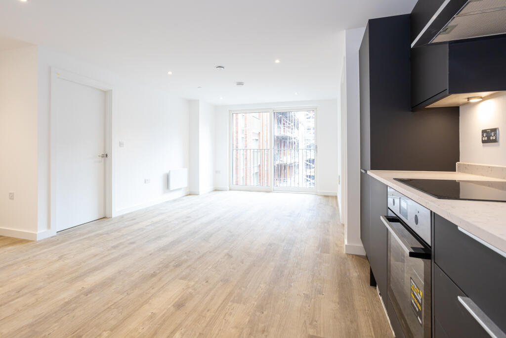 Apartment in Birmingham - View 5