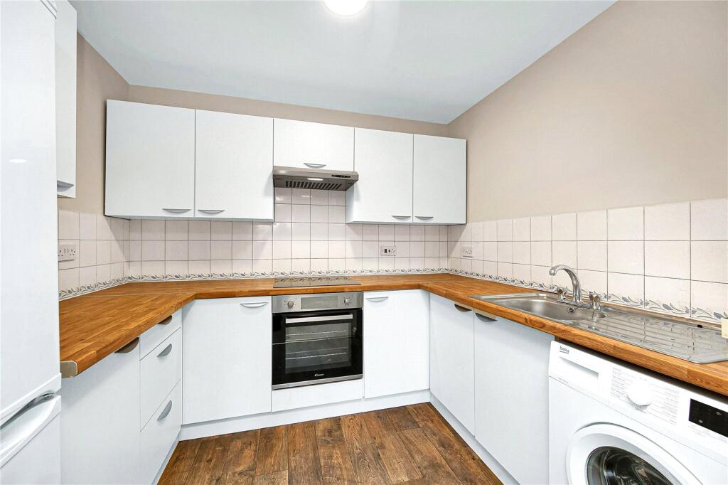 Varsity Drive, Twickenham, TW1 - View 3