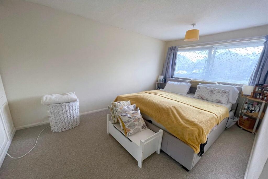 House in Brighton - View 4