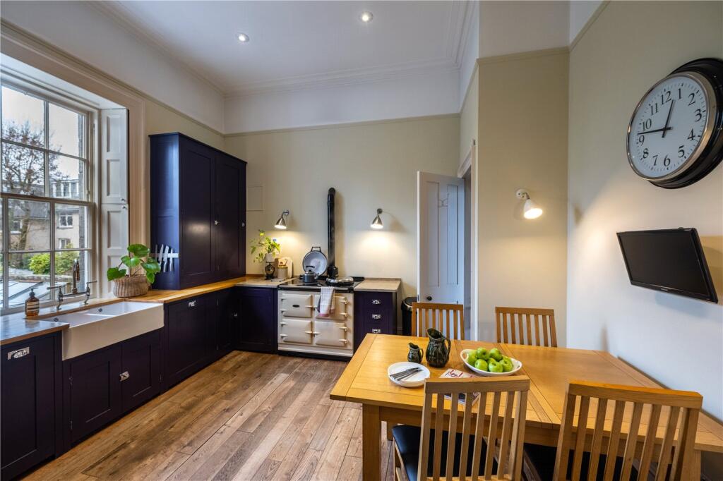 House in Aberdeen, Ferryhill, Ferryhill and Ruthrieston - More