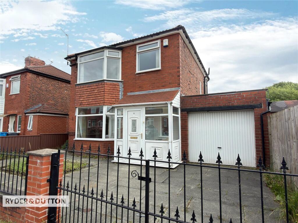 Main image of property: Kenmere Grove, Manchester, Greater Manchester, M40