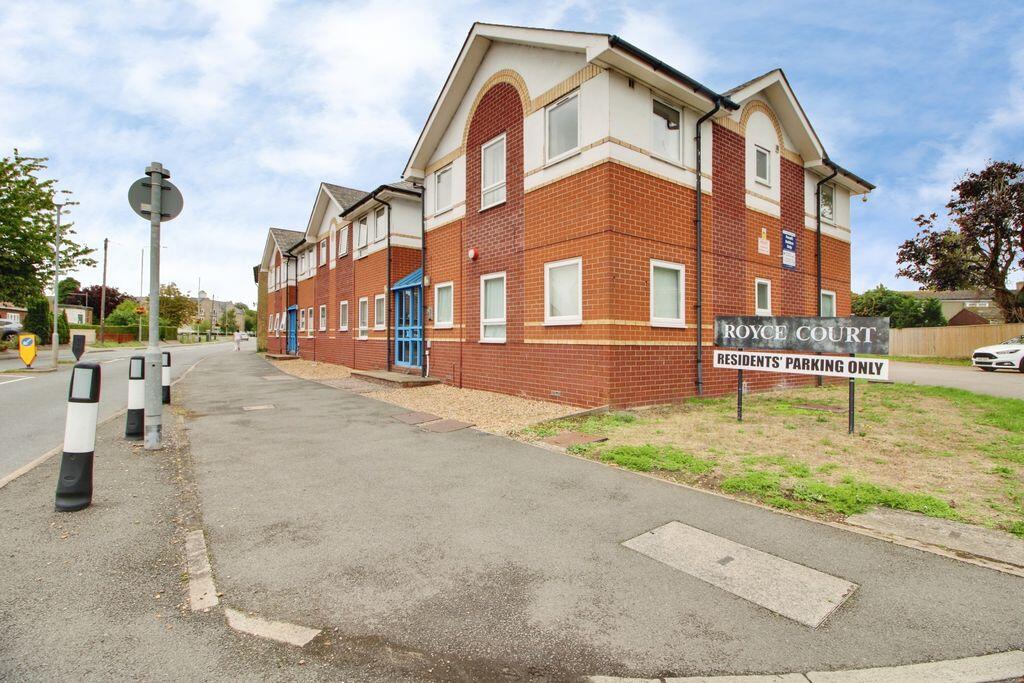 Main image of property: St. Neots Road, St. Neots