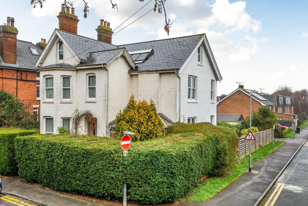 Main image of property: Albert Road, Ashford TN24 8NU