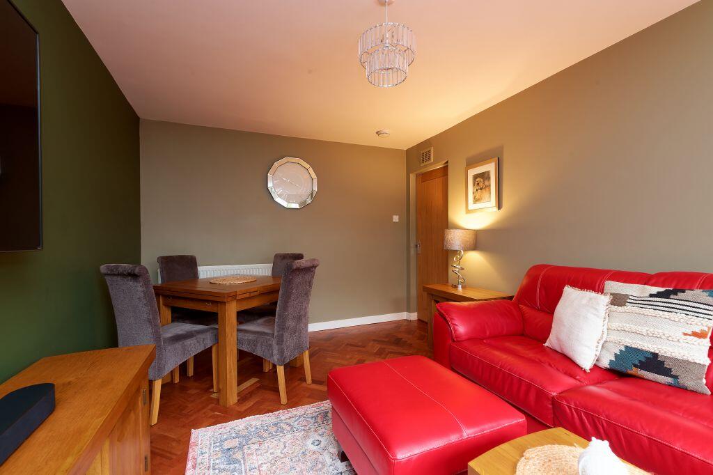 Apartment in Paisley - View 4