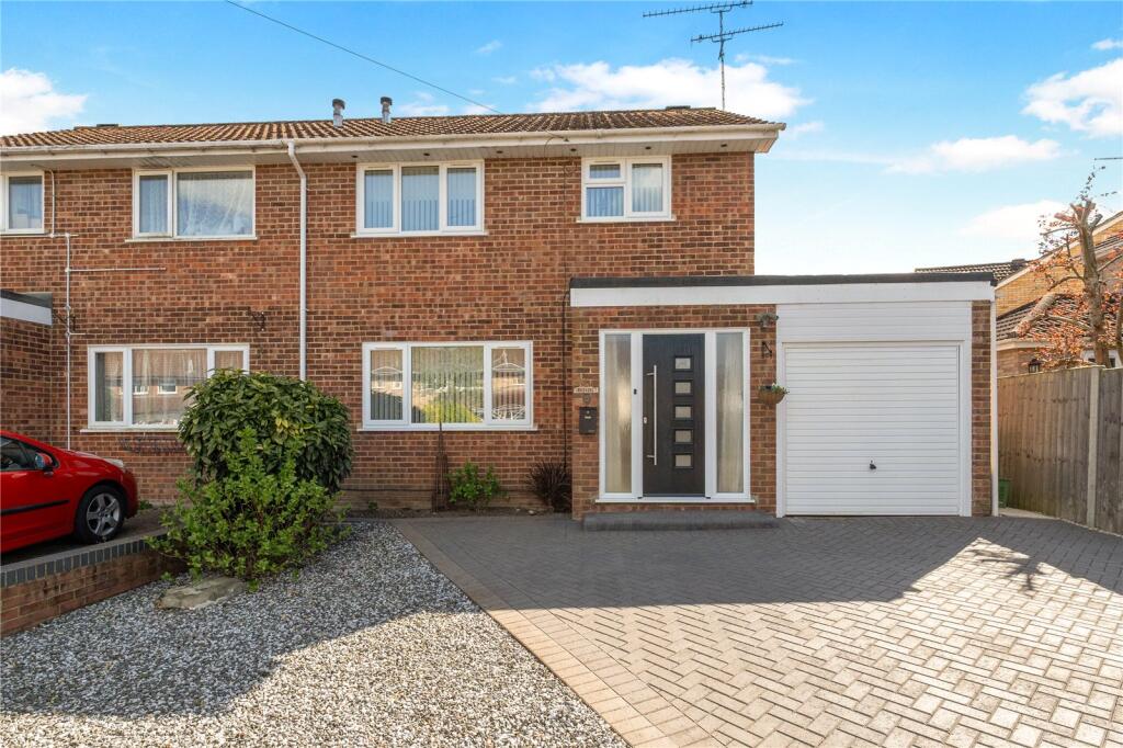 Main image of property: Lymington Avenue, Yateley, Hampshire, GU46