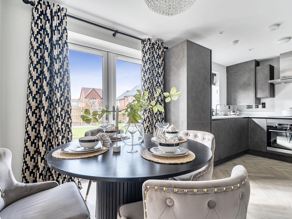 Main image of property: Newland Avenue,
Bishop's Stortford, 
UK, 
CM23 2YF