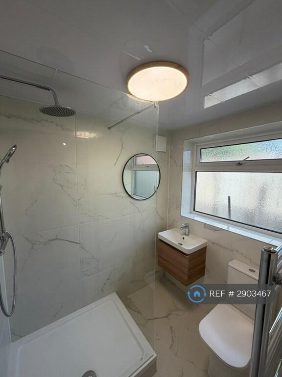 Raddlebarn Road, Birmingham, B29 photo 4