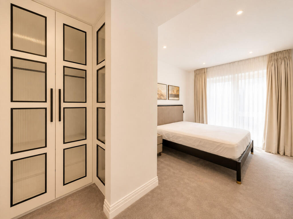 Apartment in London - View 5
