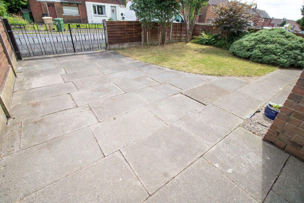 House in Bolton, Stoneclough - View 2