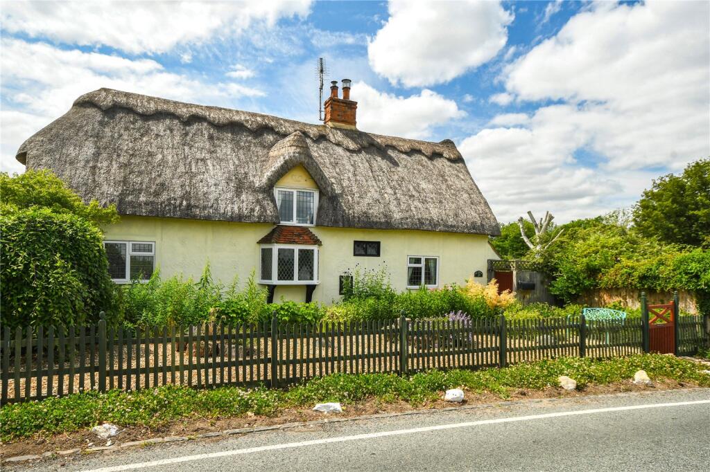 Main image of property: Panfield Road, Braintree, Essex, CM7