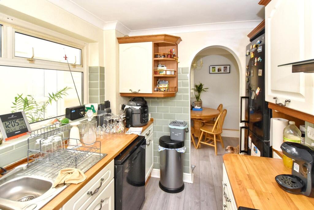 Elham Close, Margate, CT9 - More