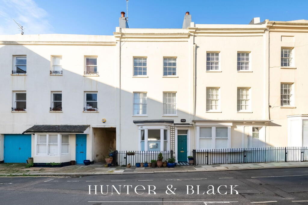 Main image of property: Lower Market Street,Hove,BN3 1AT