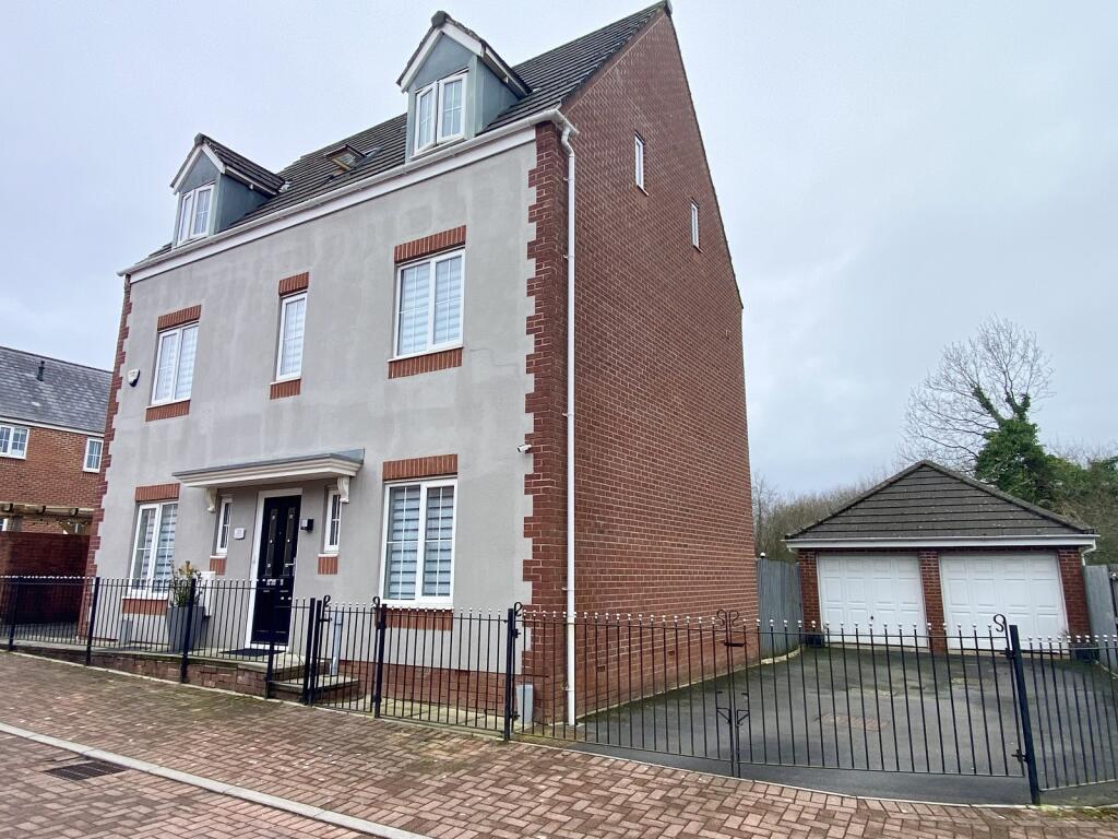 Main image of property: Nant Y Creyr, Llansamlet, Swansea, City And County of Swansea.