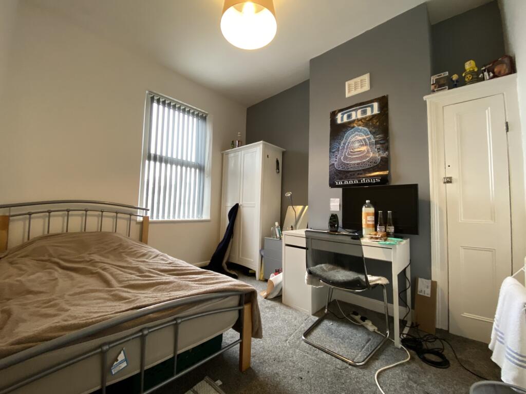 House in Cardiff, Adamsdown - View 4