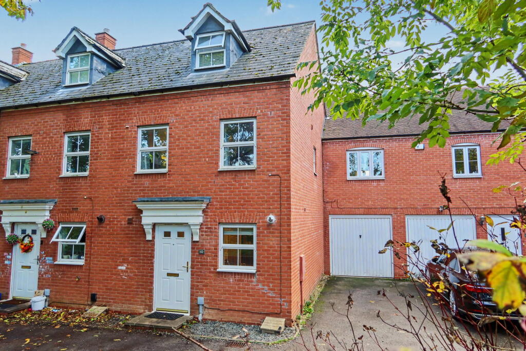 3 Bedroom House in OX16 1WH