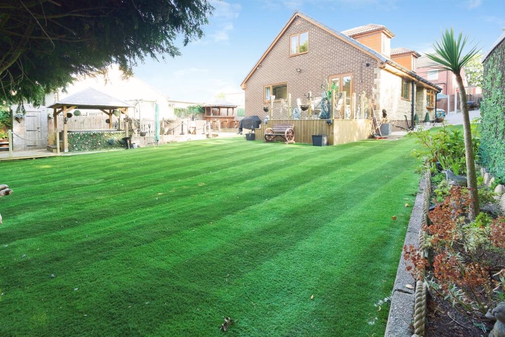 House in Sheffield - View 4