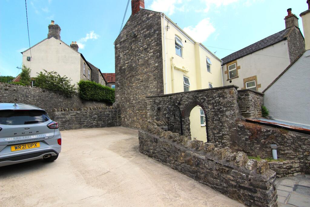 Main image of property: Chewton Hill, Chewton Mendip, Radstock