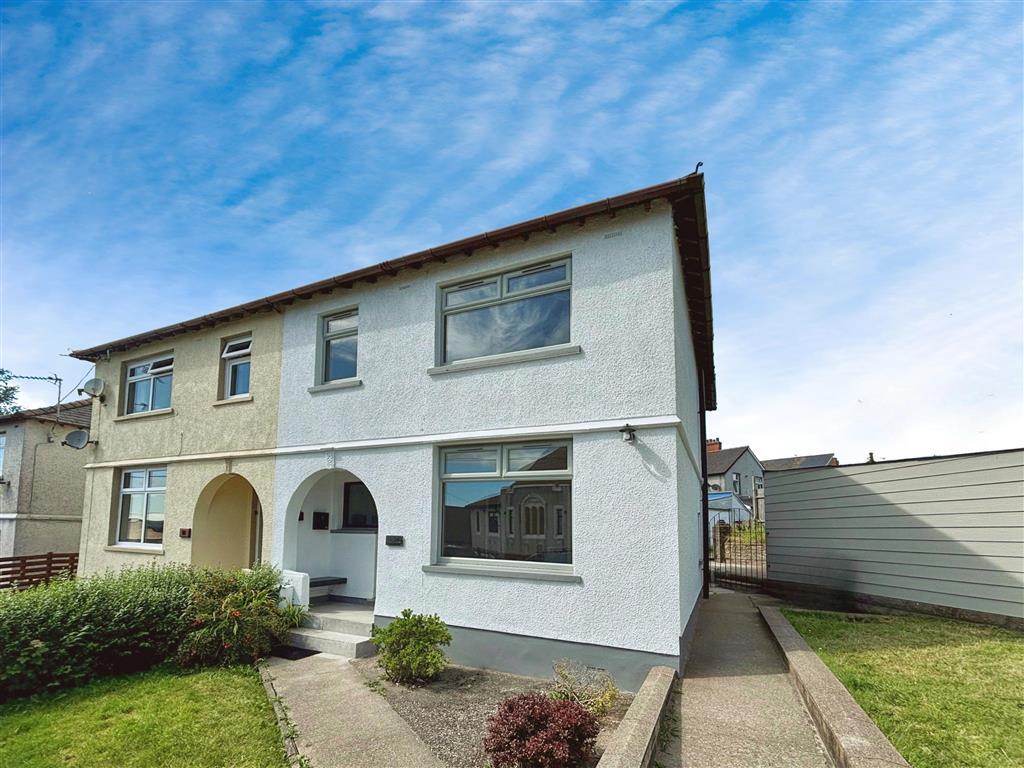 Main image of property: Central Avenue, Oakdale, BLACKWOOD