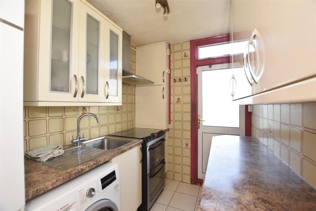 House in London - View 4
