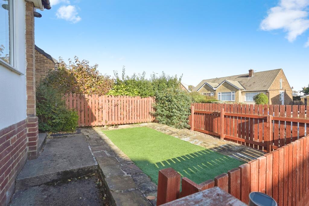 House in Leeds, West Yorkshire - More