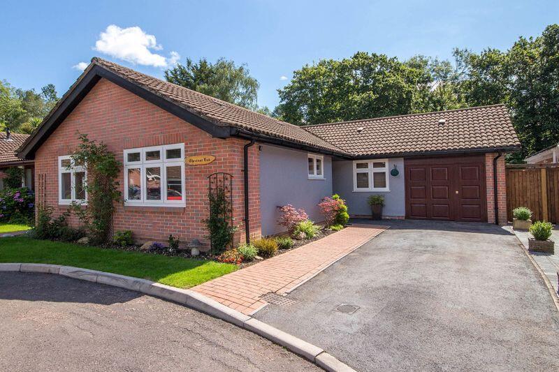 Main image of property: 26 Chestnut Drive, Ashurst, Southampton, SO40 7DW