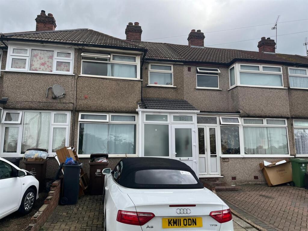 Main image of property: New Road, Dagenham