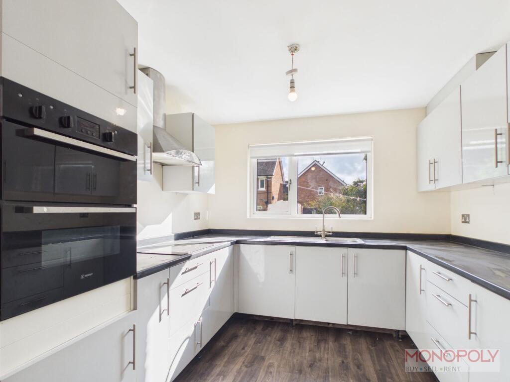 House in Gresford - View 3