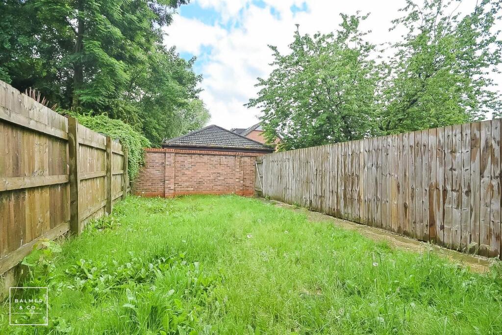 Brentwood Grove, Leigh, WN7 photo 4