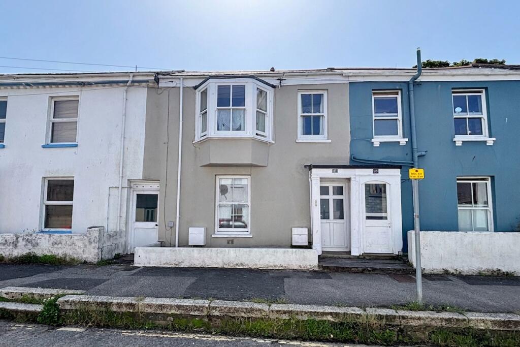 Main image of property: Wellington Terrace, Falmouth, TR11